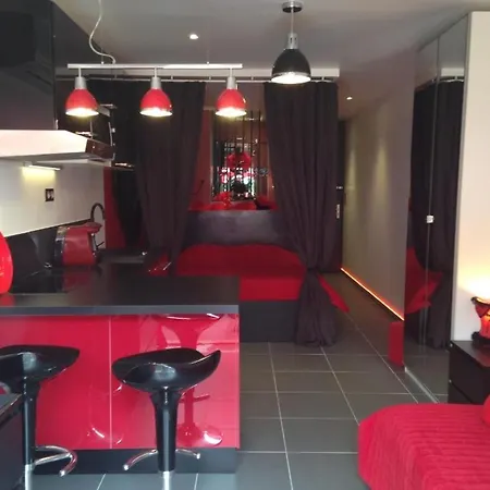 Apartment La Cage Village Naturiste